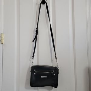 Kenneth Cole Reaction black purse silver accents crossbody